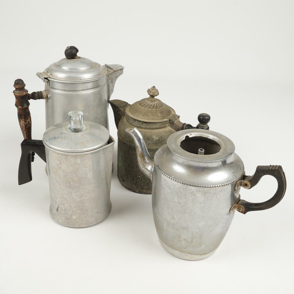 Lot of 4 Decorative Vintage Coffee Pots Sona Chrome Chilton Ware